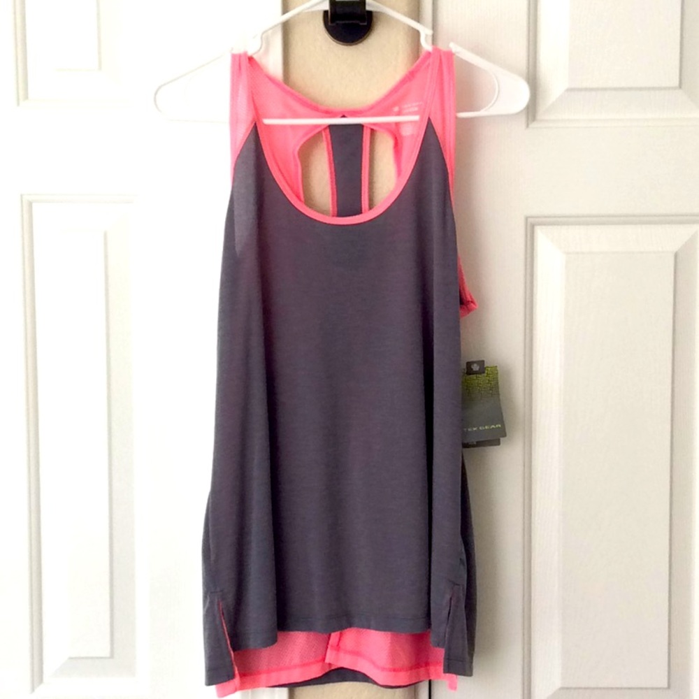 🌹NWT Athleisure tank top or yoga tank🧘🏻‍♀️